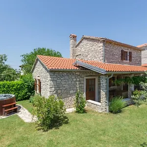  Ferienhaus Homes Ana And Maria Kroatien